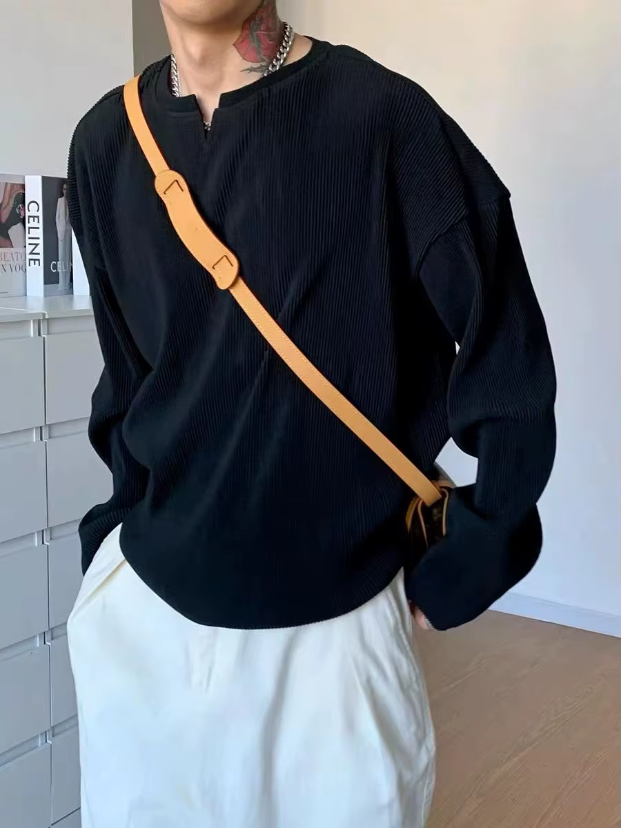 T-shirt Henley ample à manches longues et col en V pour hommes