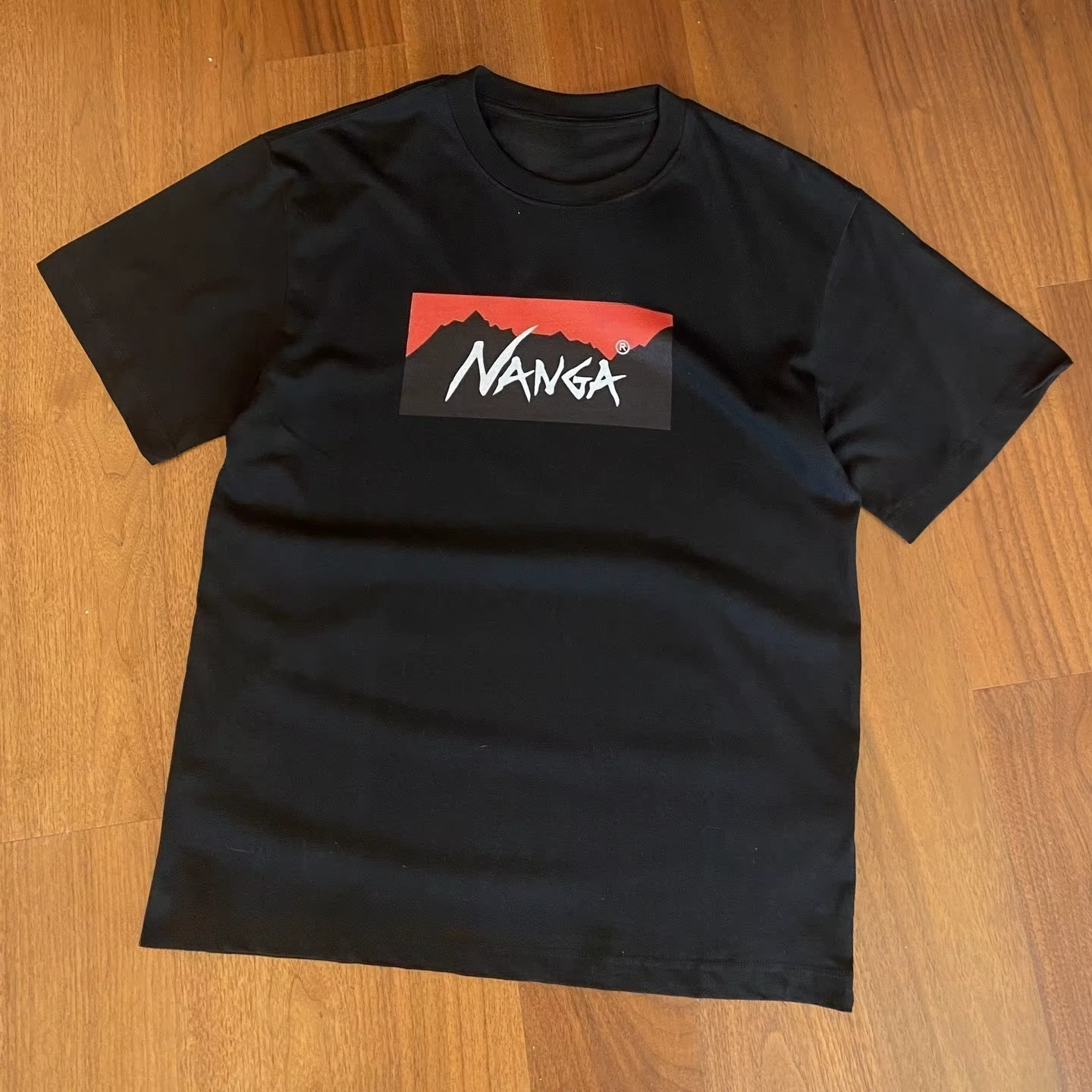 Nouveau T-shirt ample en coton épais NAGA ECO HYBRID BOX LOGO 2026ss
