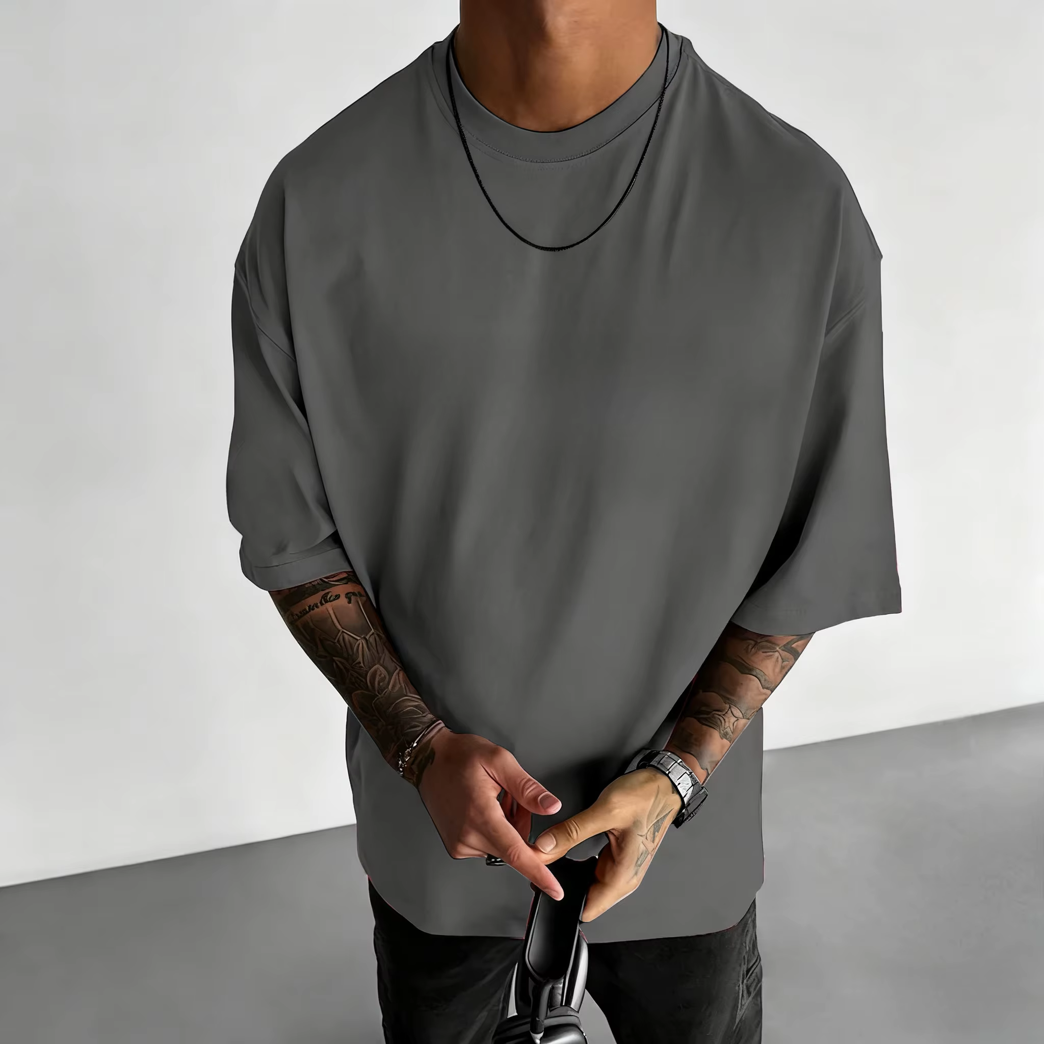 T-shirt en coton respirant uni pour homme, collection Printemps-Été 2026, style américain, coupe ample et tendance, idéal pour le sport et les trajets quotidiens