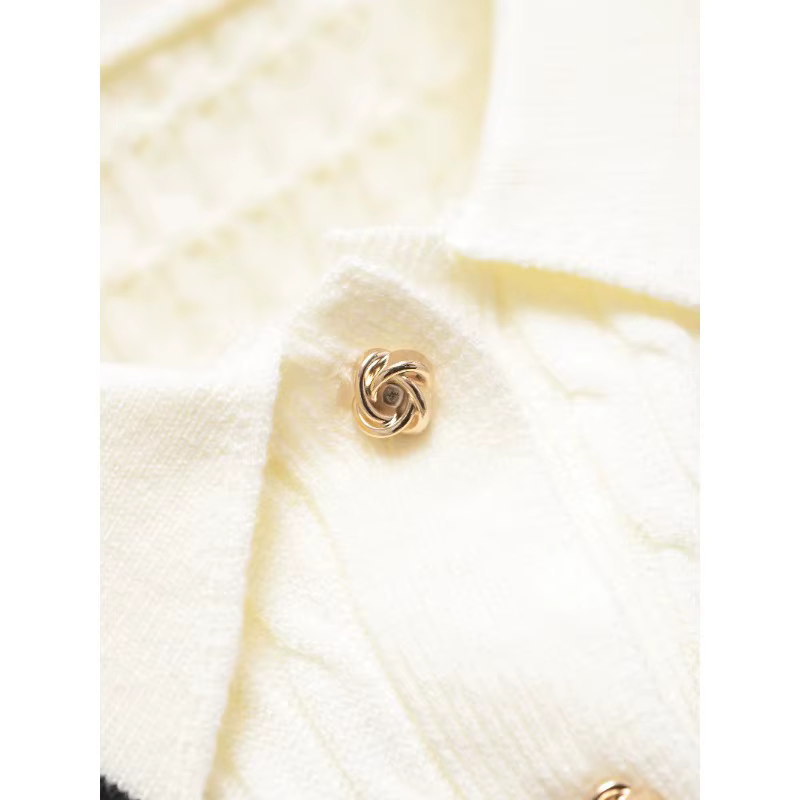 Polo tricoté à manches courtes pour femmes
