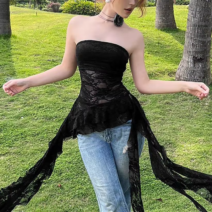 Doux Sexy Irrégulier Asymétrique Mince Débardeur Y2k Harajuku Dentelle T-shirt Femmes Noir Blanc Hauts À Volants Mignon Top Corset À La Mode Nouveau