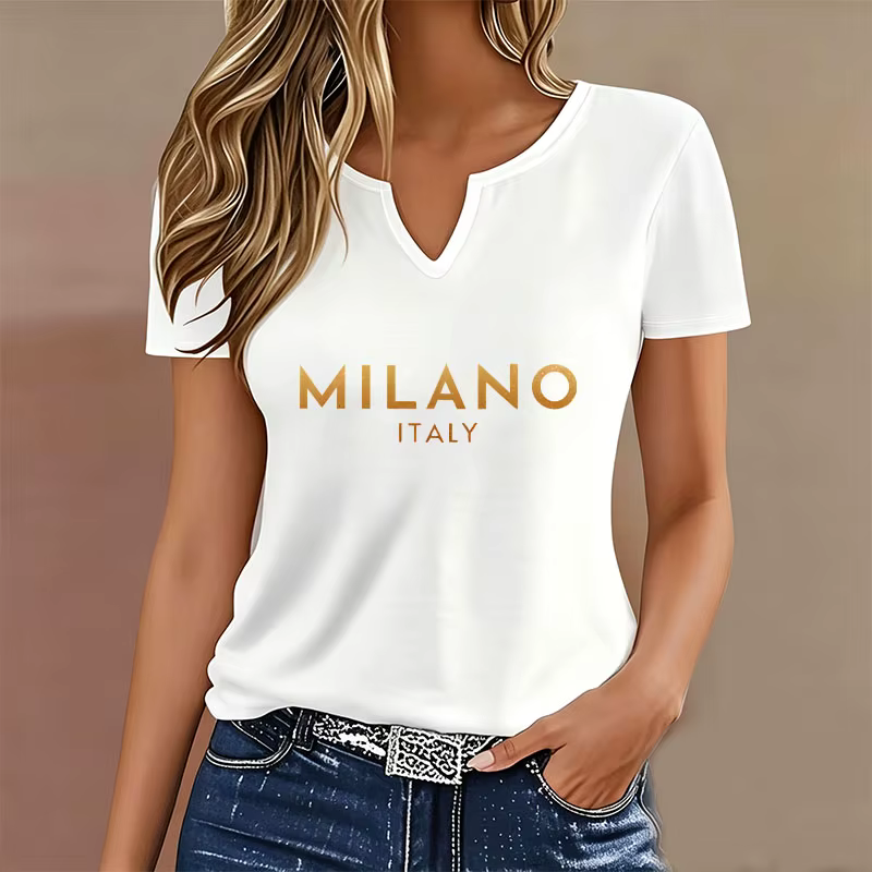 T-shirt décontracté tendance à col en V avec imprimé lettres Milano Italia pour femme