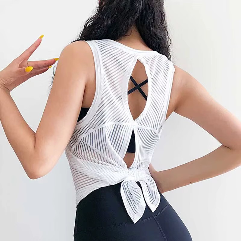 T-shirt de sport sexy à dos ouvert pour femme