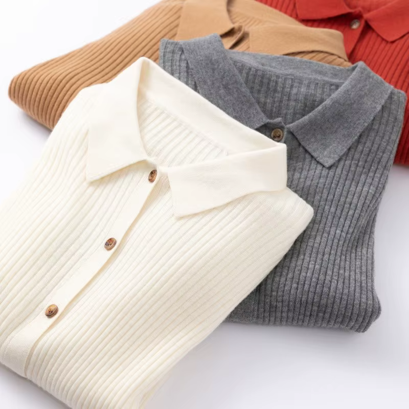 Cardigan en tricot à col polo en laine mérinos 100 % super fine pour femme