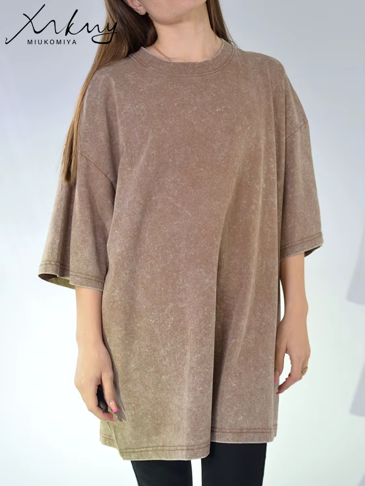 T-shirt surdimensionné en coton délavé pour femme