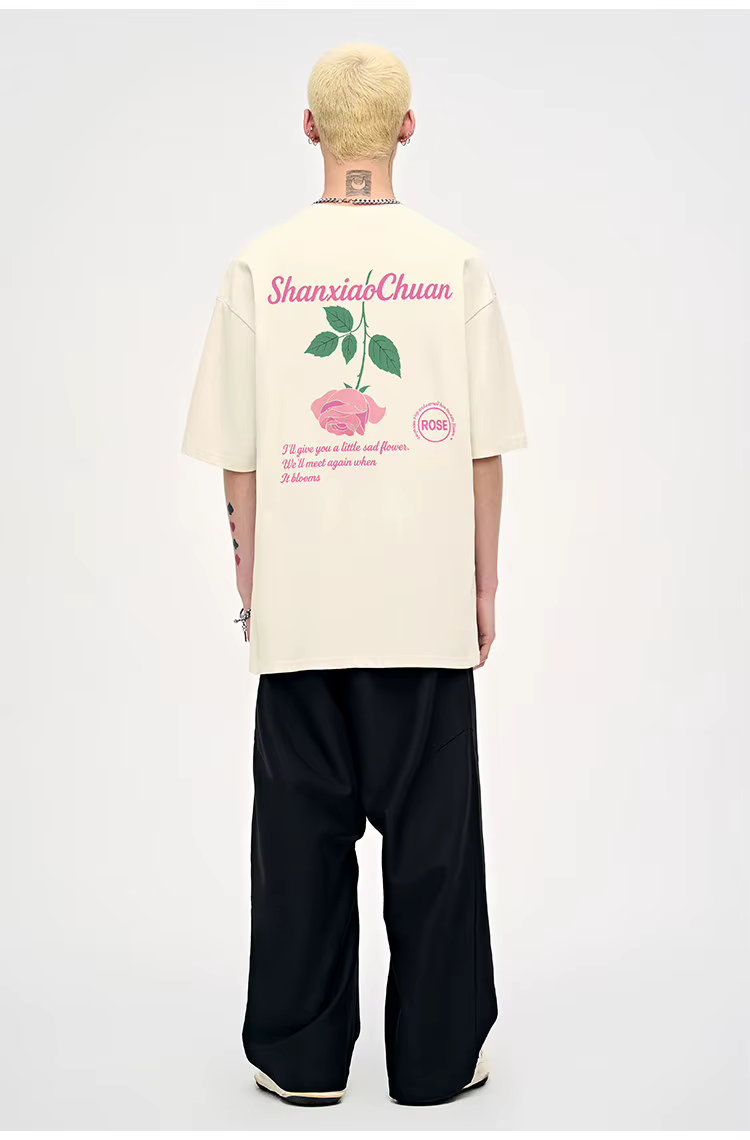 T-shirt rétro à manches courtes avec motif rose et style américain
