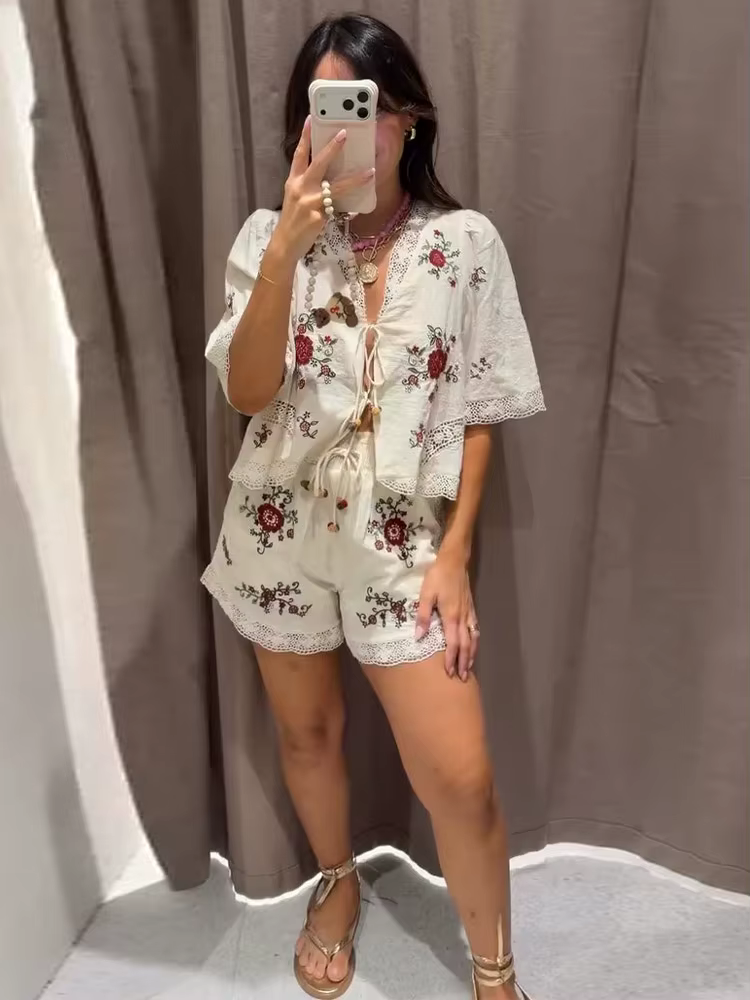 Chemise à carreaux gingham à manches longues boutonnée