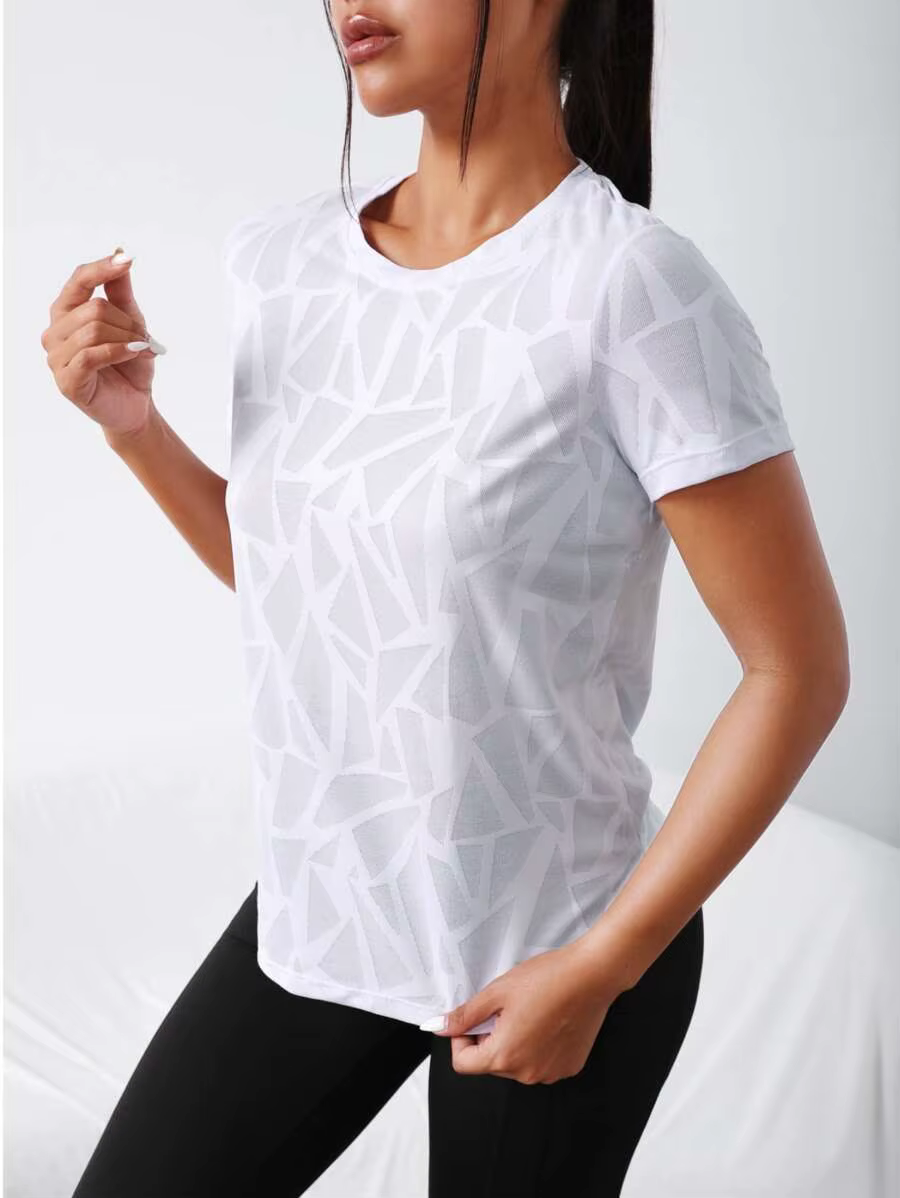 T-shirt chic à imprimé géométrique pour femme – Ourlet incurvé flatteur