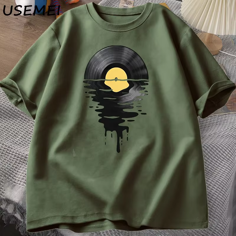 T-shirt Vinyle Cool Coucher de Soleil Vintage pour Amateurs de Musique