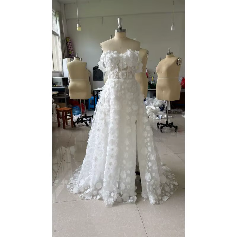 Robe de mariée légère à bretelles, haut de gamme, élégante, traînante, fleur tridimensionnelle, fente haute, personnalisée