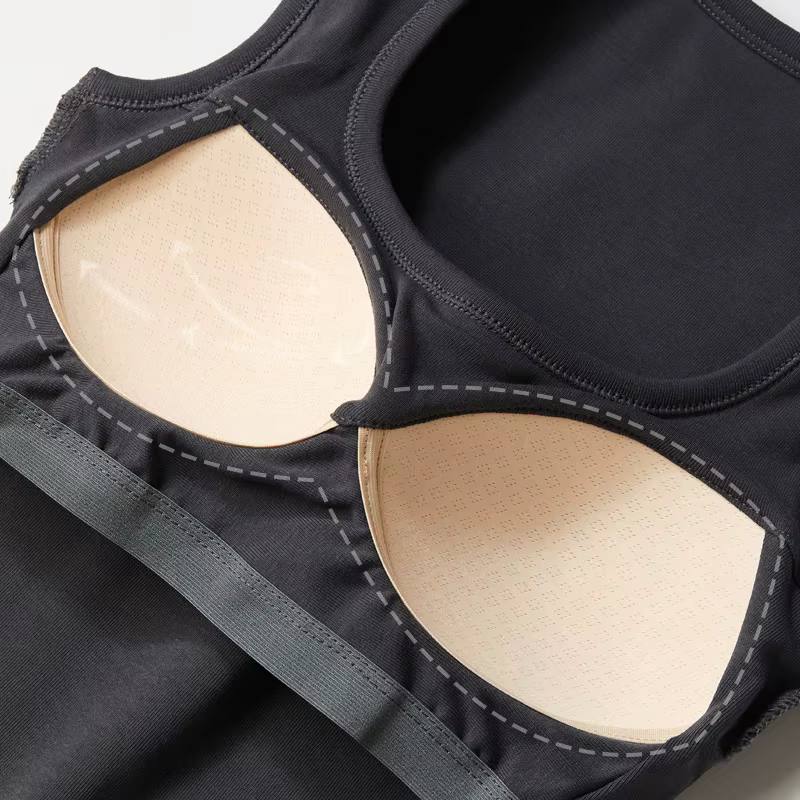 Nouveau débardeur intégré avec soutien-gorge pour femme