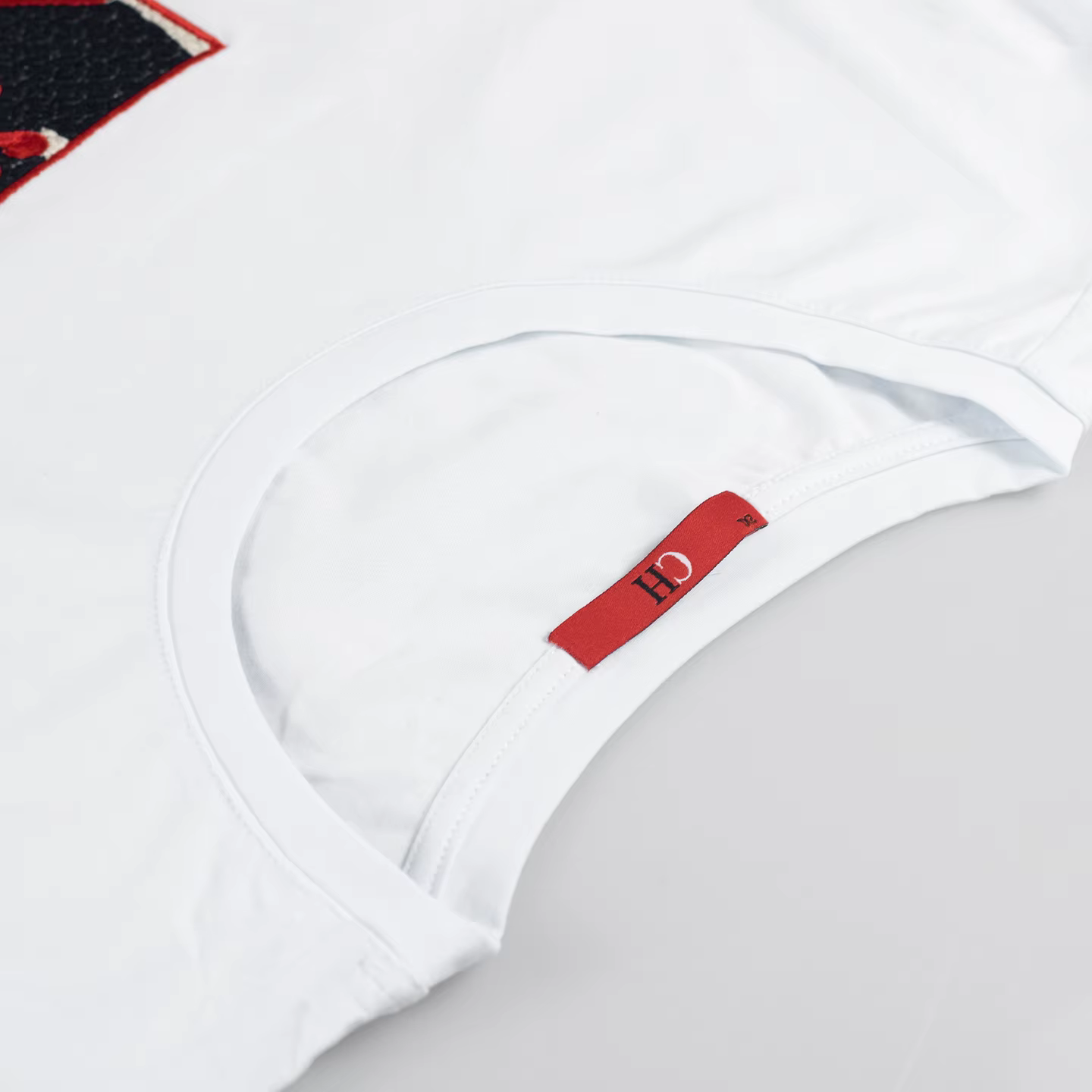 T-shirt à manches courtes pour femme CH