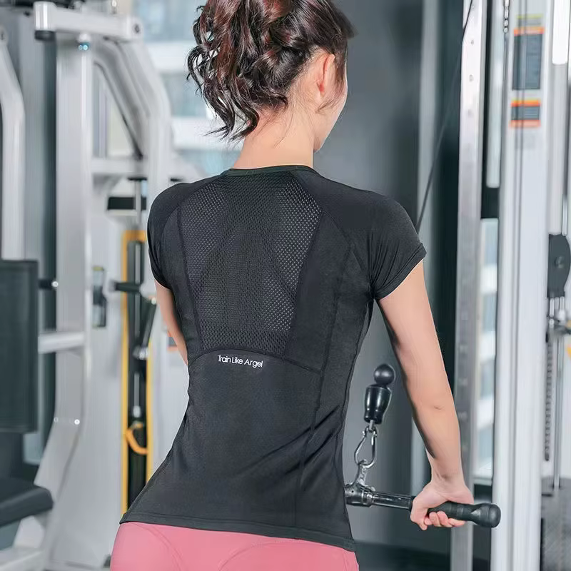 T-shirt de sport pour femme