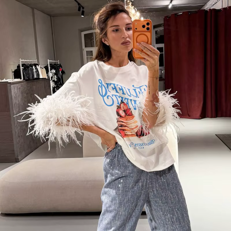 T-shirt imprimé patchwork plumes tendance pour femme