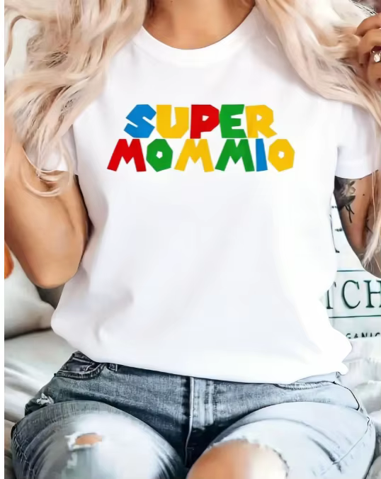 Super Mommio T-shirt imprimé avec texte coloré