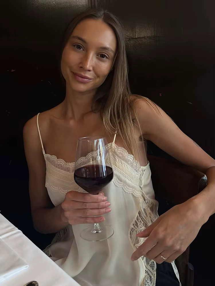 Haut à bretelles en dentelle pour femmes