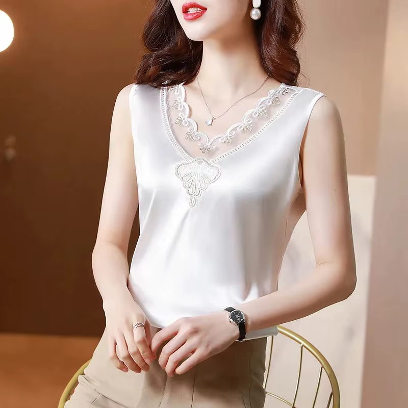 Débardeur à bretelles en satin pour femme