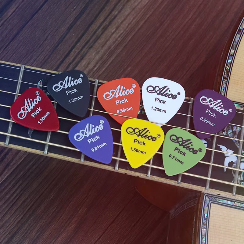 Clips pour médiators de guitare avec médiators – Supports de fixation rapide pour la tête de guitare pour une performance fluide, idéal pour les spectacles en direct et les séances en studio TMZ
