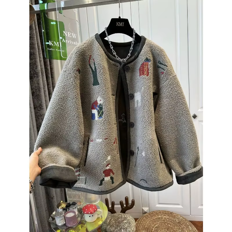 Manteau en laine d'agneau pour femme