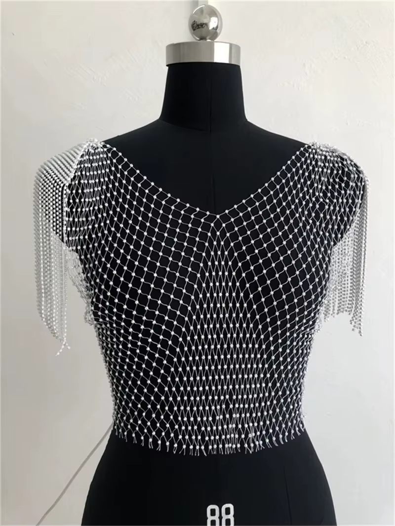 Crop top femme en résille à strass