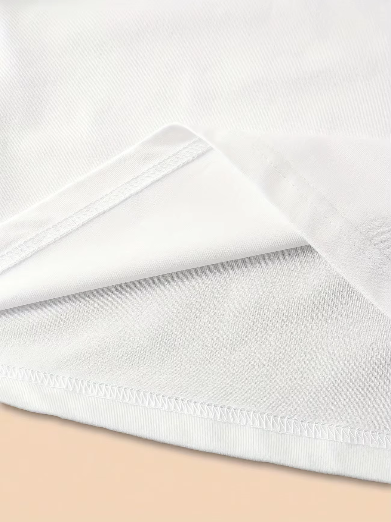 T-shirt tendance vintage à fleurs