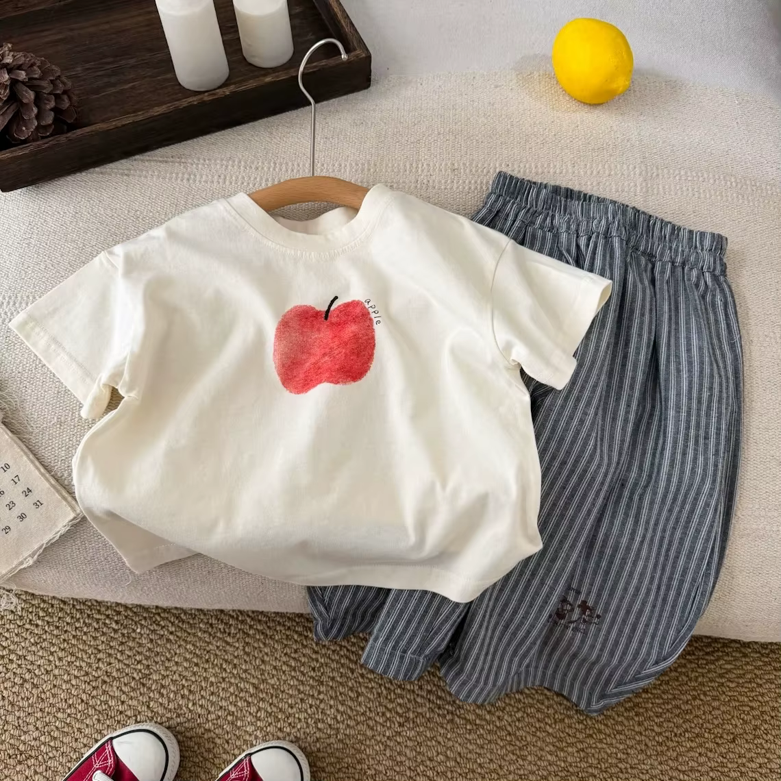 T-shirt Apple Banana pour garçons et filles, vêtements d'été mignons, col rond, haut en pur coton, t-shirts blancs et jaunes pour tout-petits