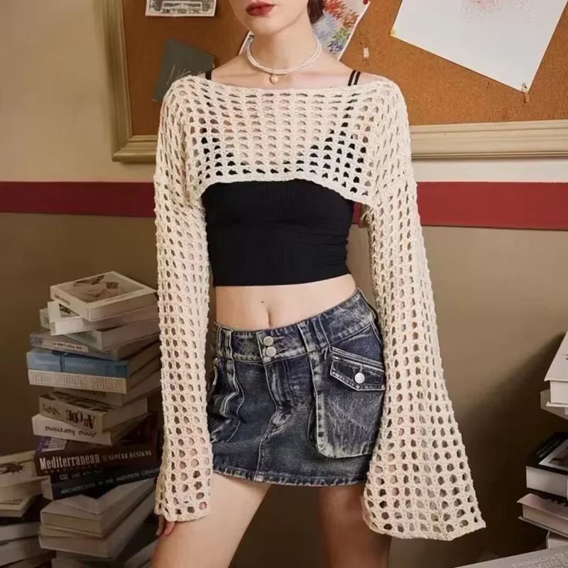 Printemps été court évider pull en tricot nouveau manches évasées couleur unie pulls Streetwear haut pour femme