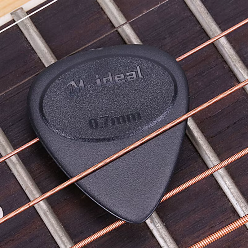 Plectres de guitare, 10 plectres de 0,7 mm d'épaisseur, accessoires antidérapants et durables pour guitare électrique, basse, ukulélé, pagaies spécifiques pour basse 