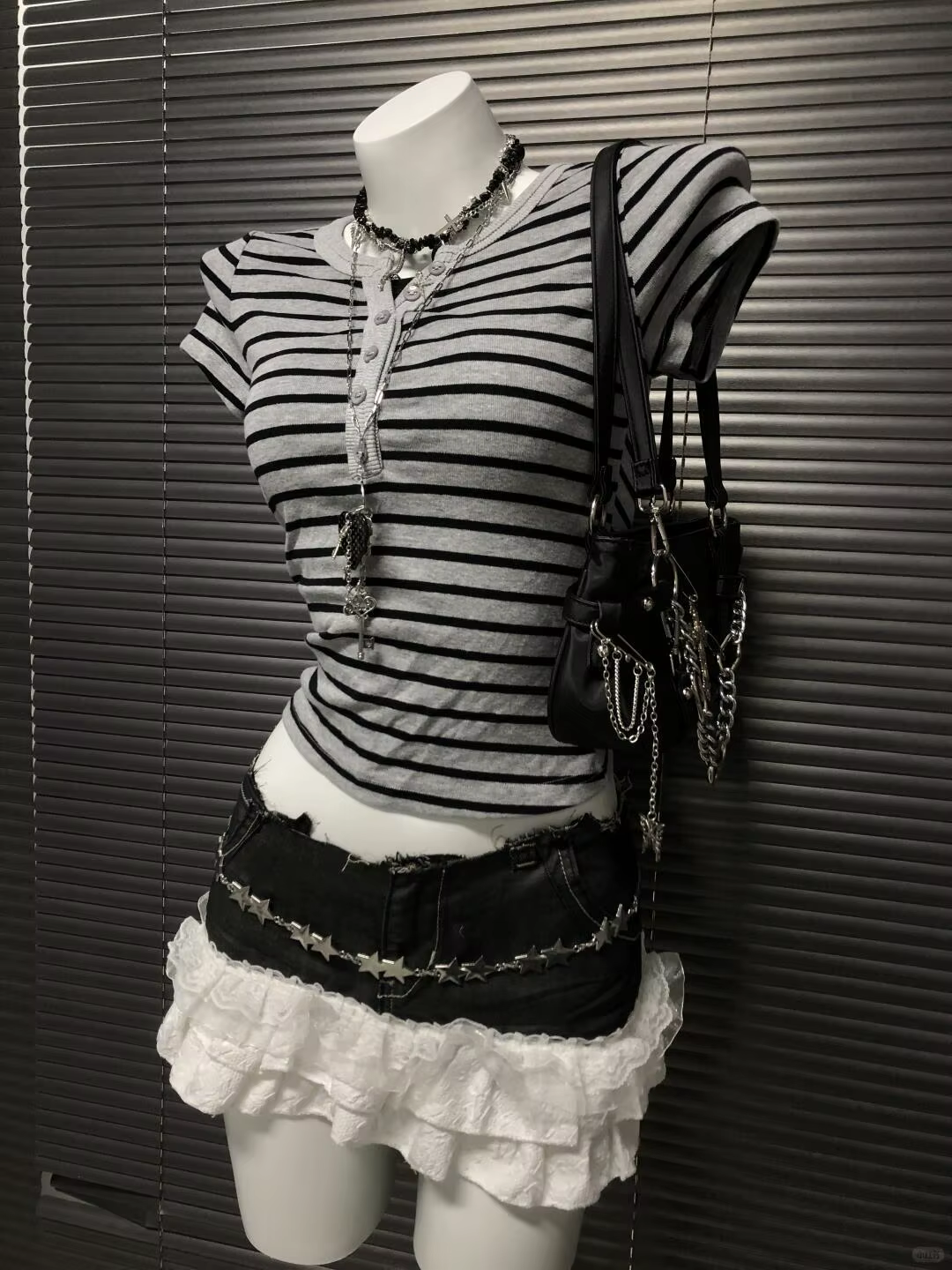 T-shirt à manches courtes pour femme