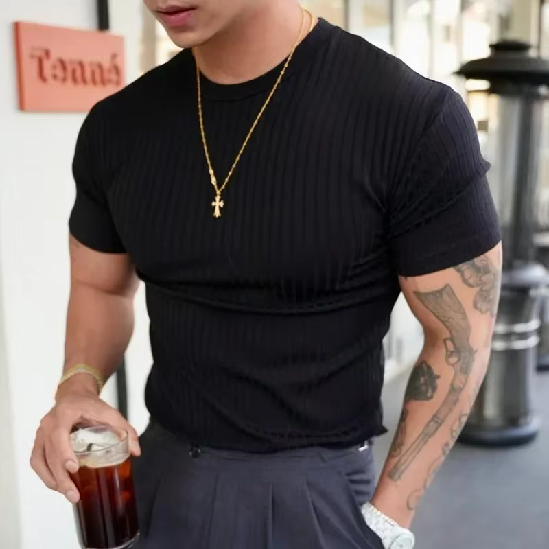 T-shirt de fitness pour hommes