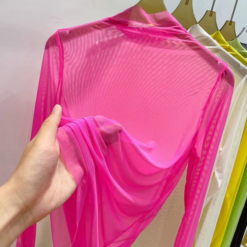 T-shirt à manches longues en gaze transparente pour femmes