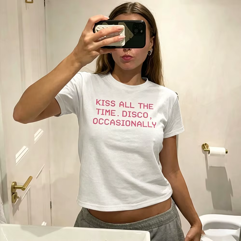 Baiser toute la journée. T-shirt Disco Occasionnel Oversize Homme Femme Streetwear Top Harry Style Album Merch Nouveaux Tees de Concert de Tournée