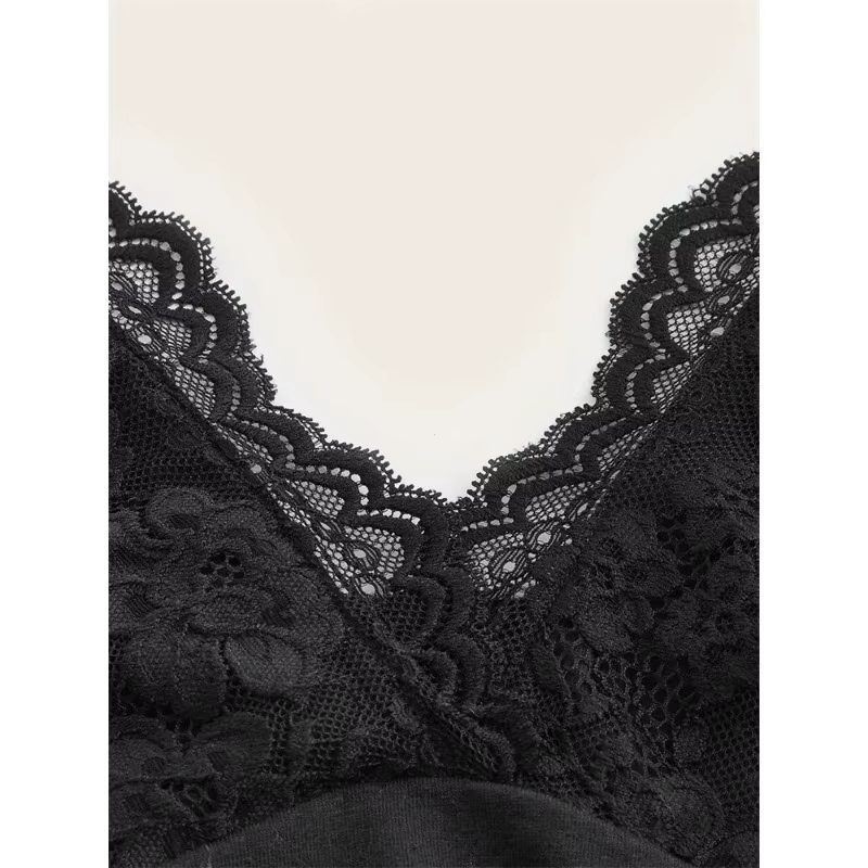 Haut à licou en patchwork de dentelle noire pour femmes