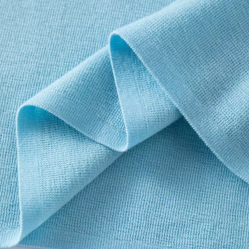 T-shirt en laine mérinos superfine 100% filé fin Yangtze allemand 120's, col semi-montant, tricoté à manches courtes, couche de base, coupe ajustée pour femme, pull fin tendance pour le quotidien