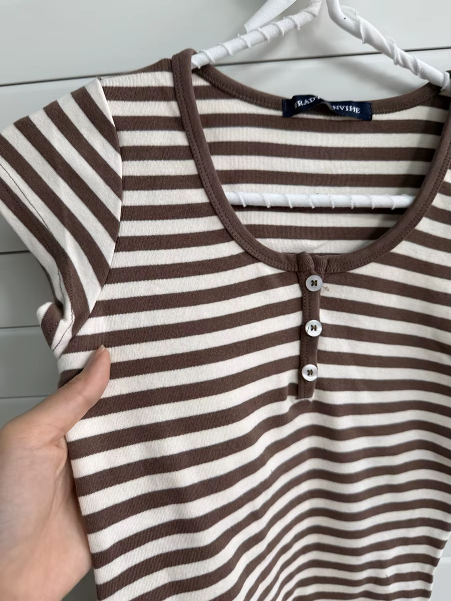 T-shirts rayés marron pour femmes