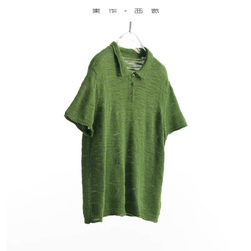 Polo à col~ T-shirt à manches courtes