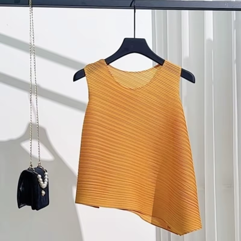 T-shirt Miyake été 2026 léger et ample sans manches à col rond