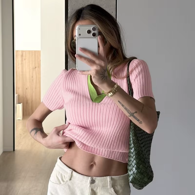 T-shirt tricoté élégant pour femmes