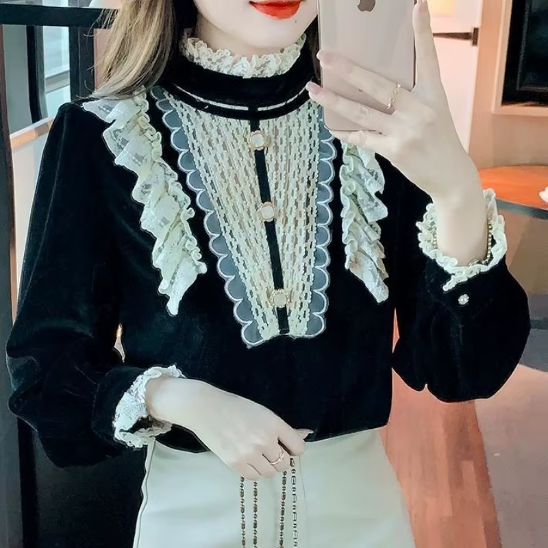 Haut en dentelle pour femmes