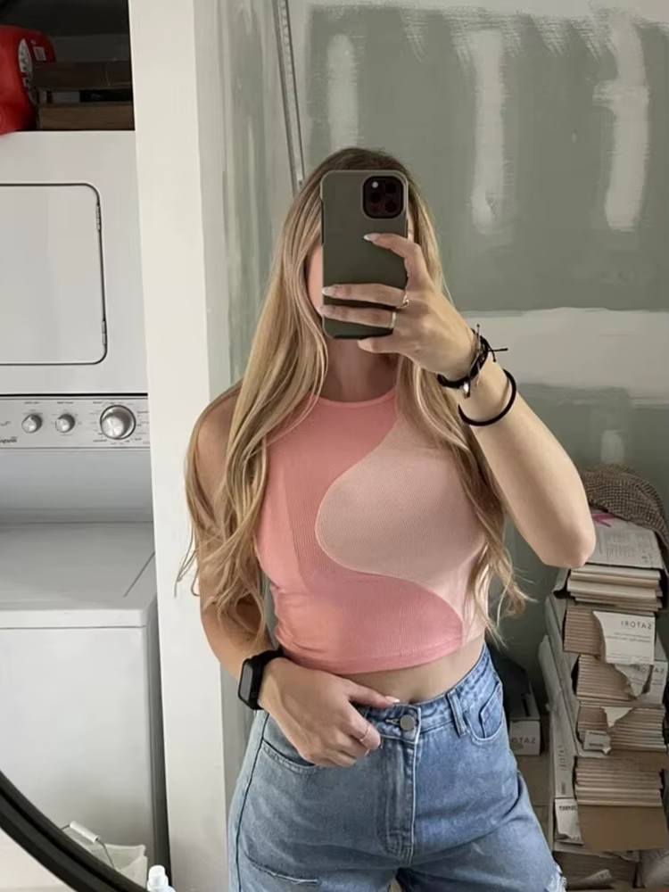 Débardeur rose en tricot côtelé pour femmes