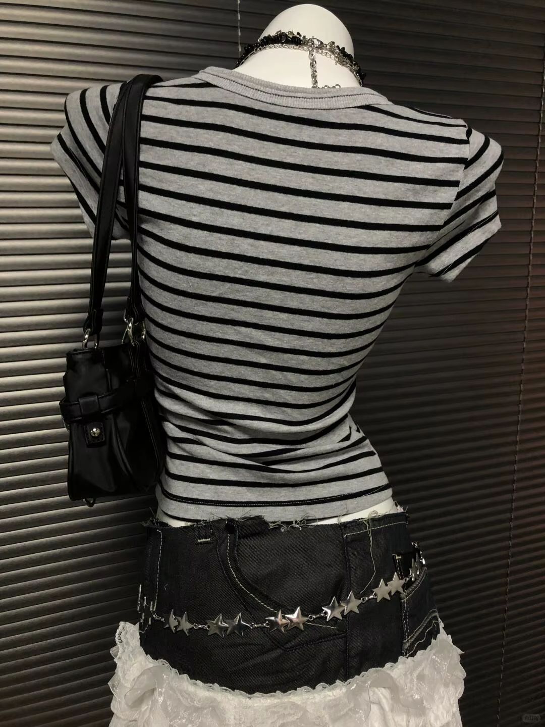 T-shirt à manches courtes pour femme