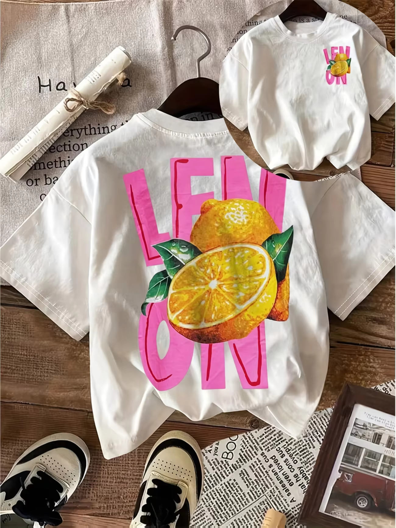 T-shirt créatif à motif citron et cello pour femme