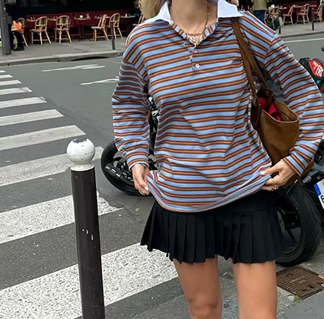 Polo rayé contrastant rétro subtil pour femme