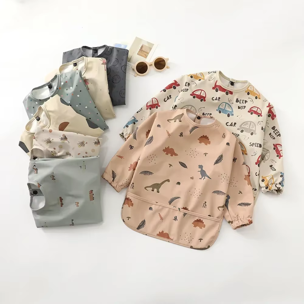 Bavoir Doux et Imperméable à Manches sulfpour Bébé