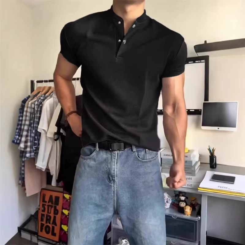 T-shirts à col Henry pour hommes