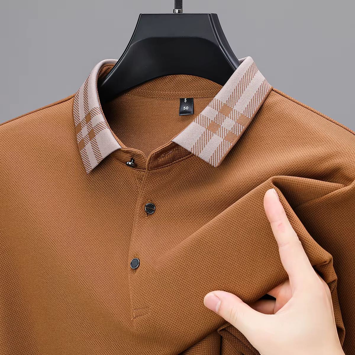Polo léger de marque de luxe à manches longues