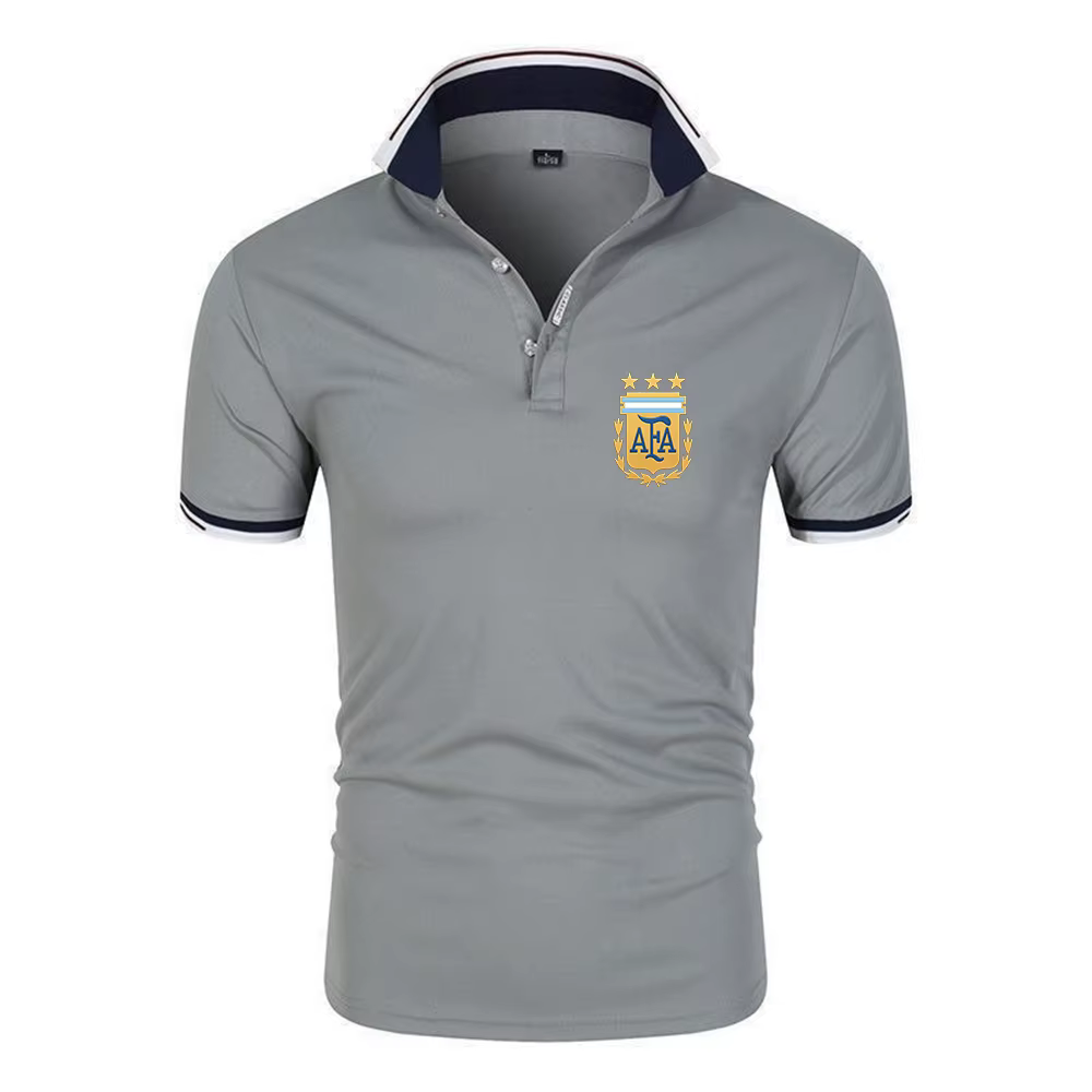Le nouveau polo six couleurs pour hommes d'Argentine convient à l'été et présente des manches courtes en coton avec un design tendance.