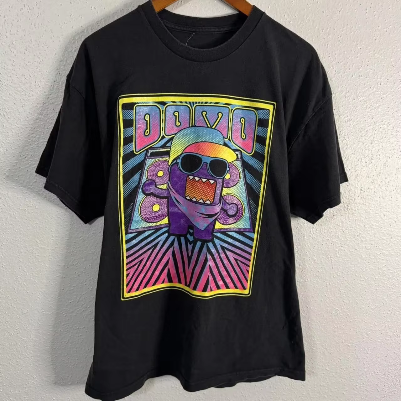 T-shirt unisexe d'été 2026 à motif imprimé fantaisie avec strass