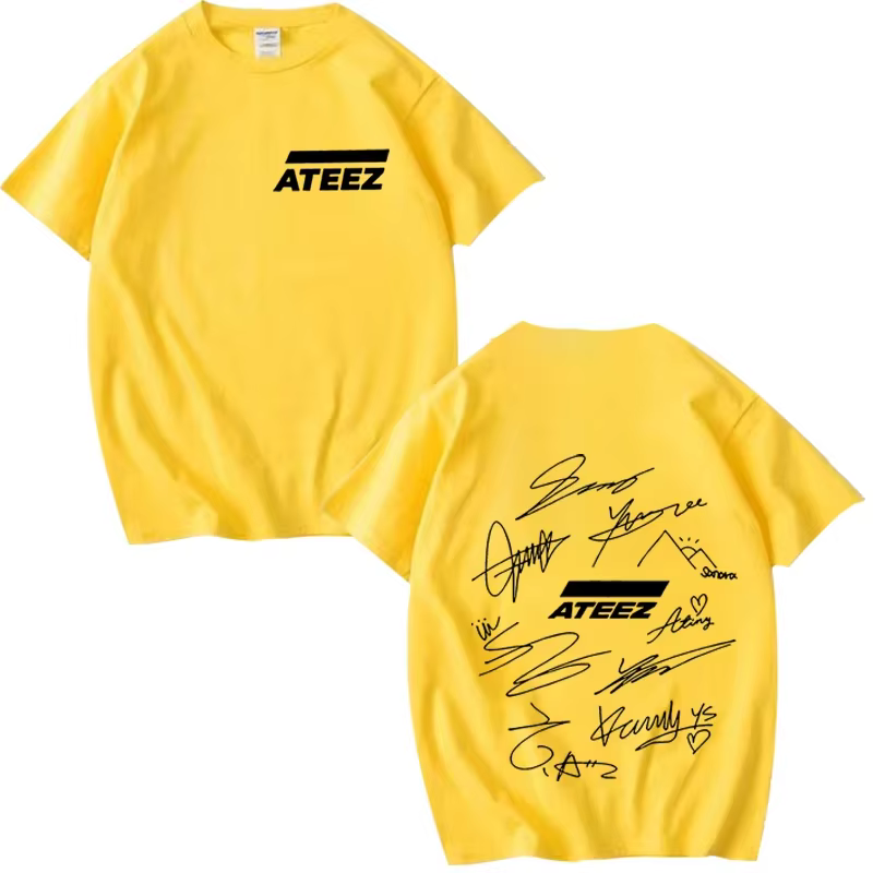 T-shirt ATEEZ World Tour avec signatures des membres du groupe et imprimé géométrique au dos